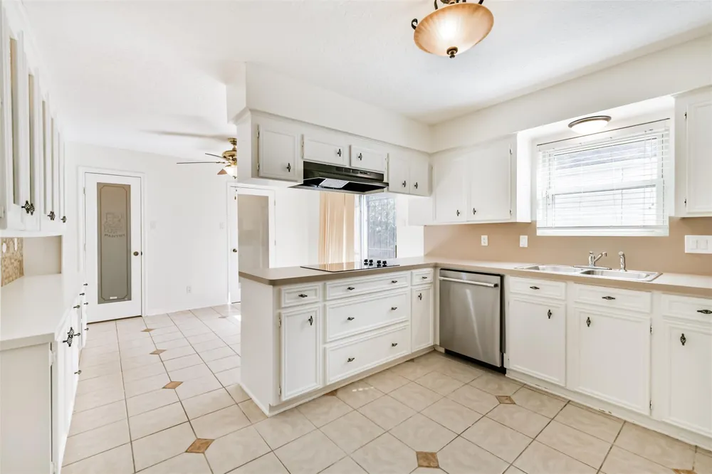 7815 Duffield Lane Houston, TX 77071