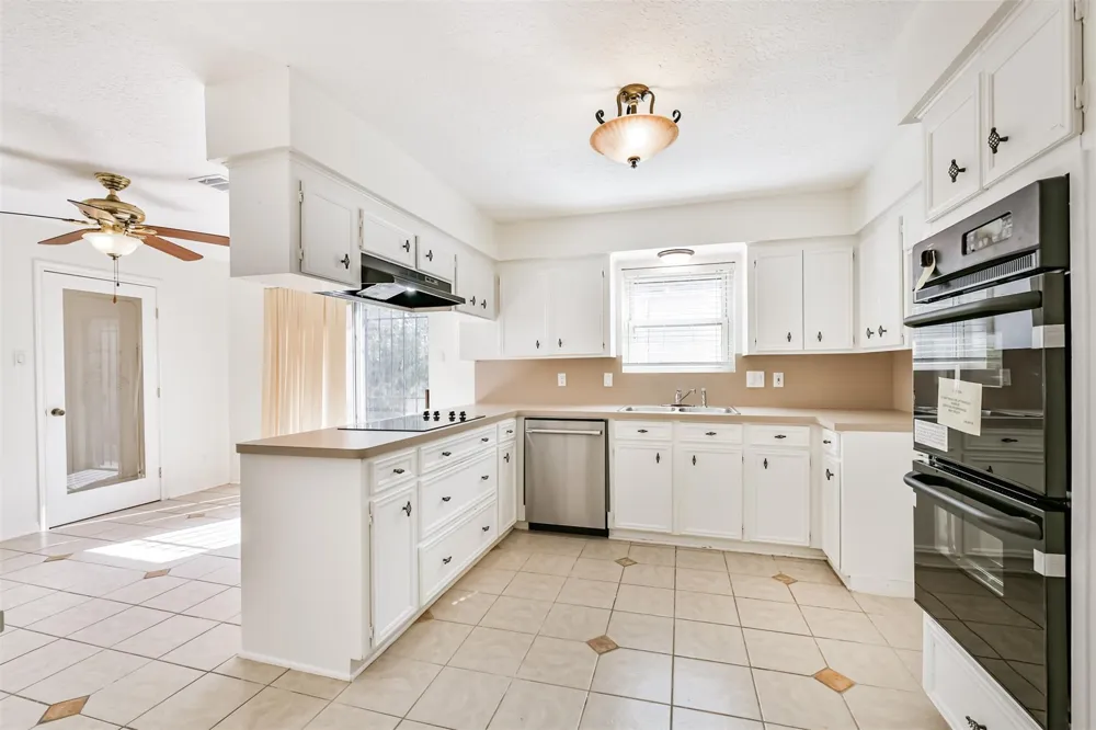 7815 Duffield Lane Houston, TX 77071