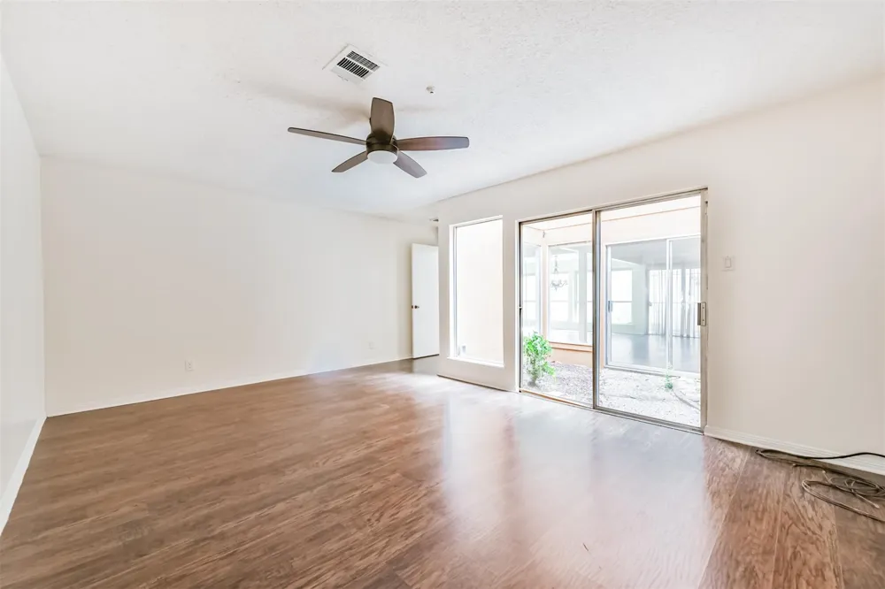 7815 Duffield Lane Houston, TX 77071