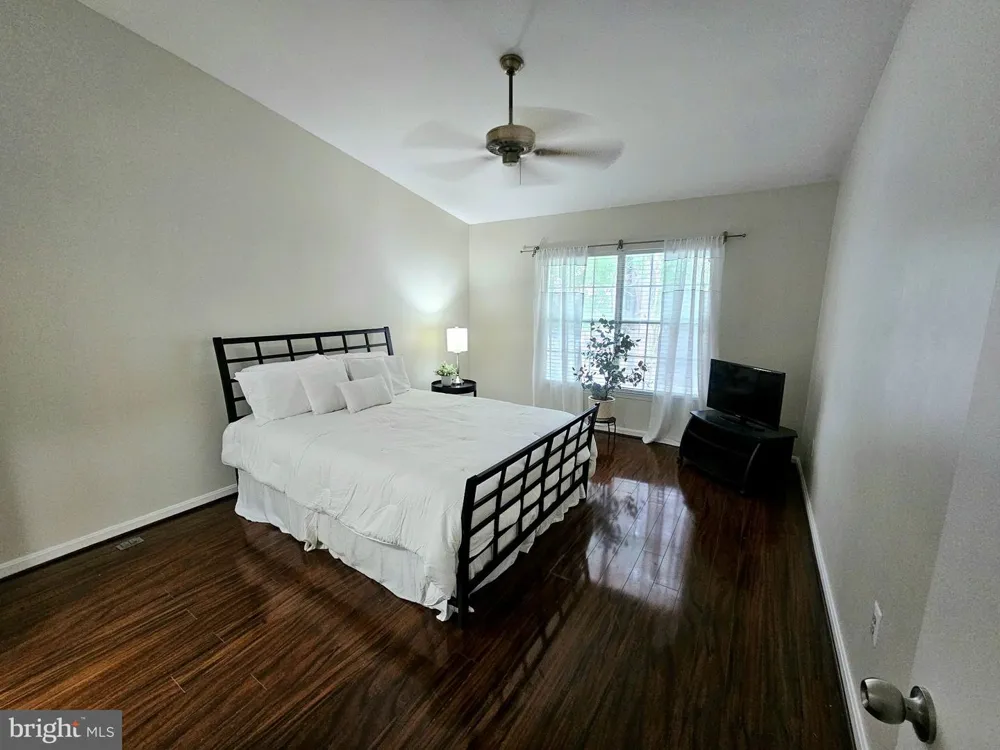 19 CASINO COURT Silver Spring, MD 20906