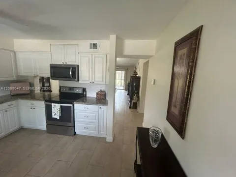 2 Briarwood Cir #112