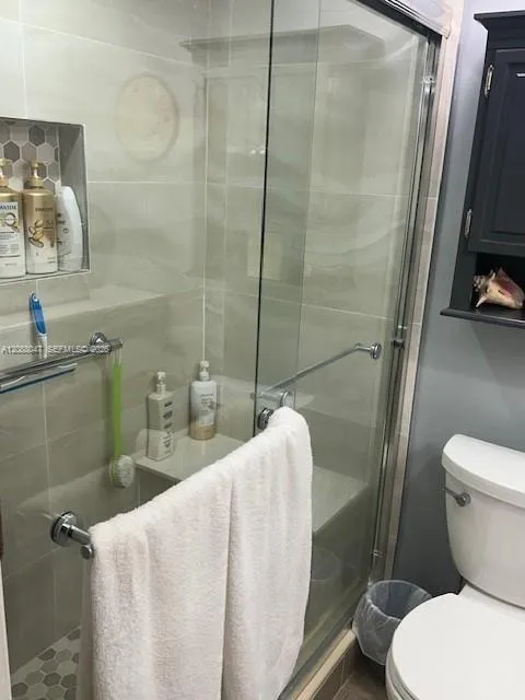 2 Briarwood Cir #112 Hollywood, FL 33024