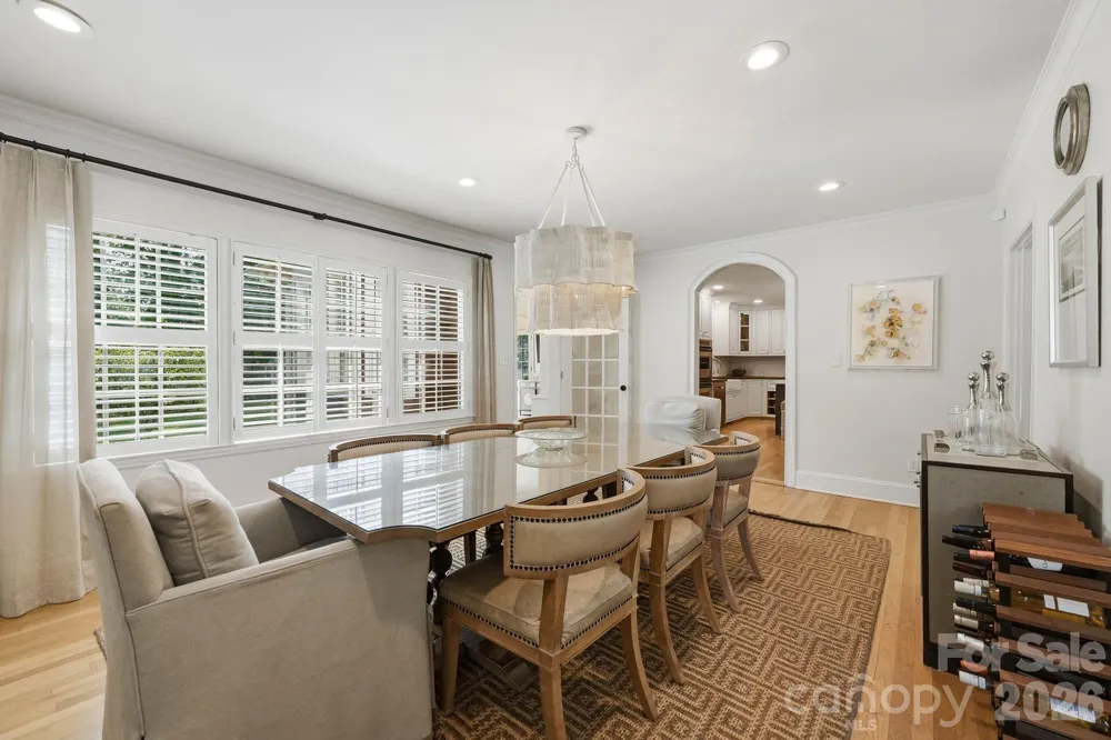 400 Fesbrook Court Charlotte, NC 28270