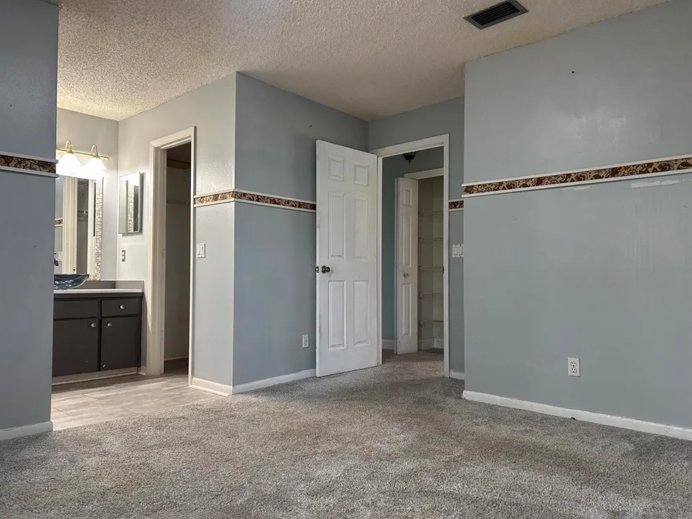 420 11TH STREET SW Vero Beach, FL 32962