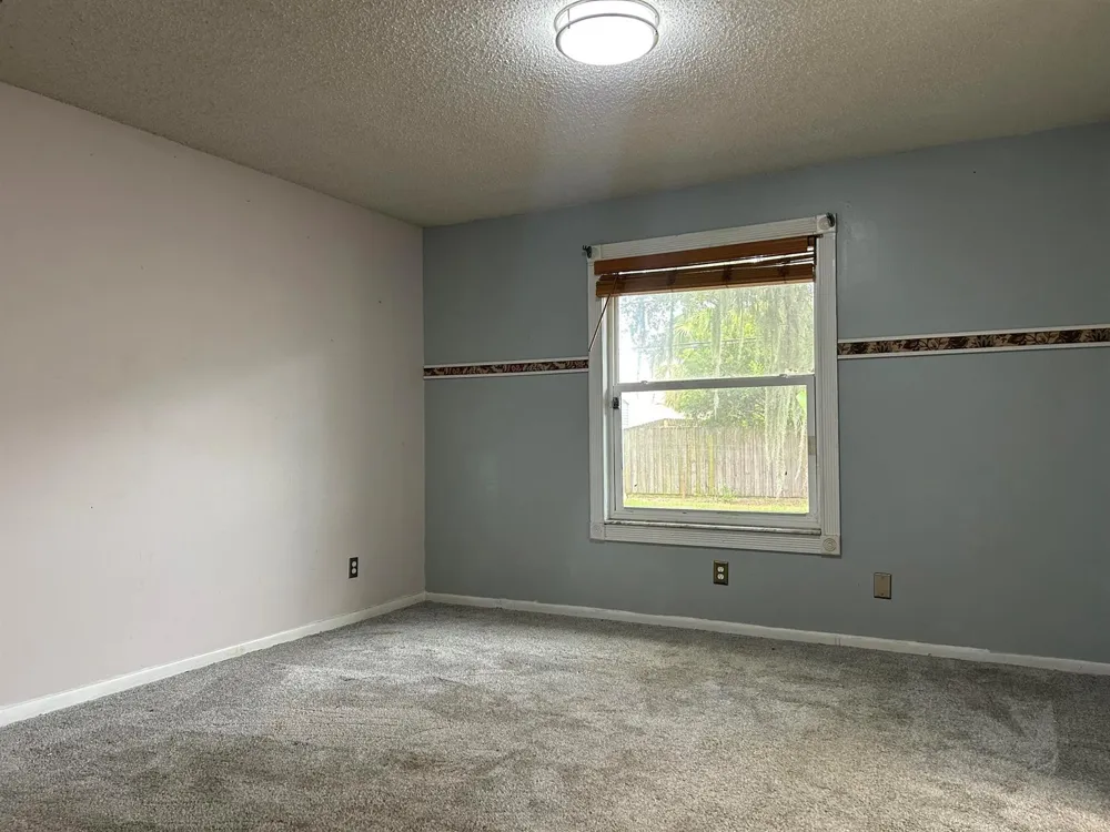 420 11TH STREET SW Vero Beach, FL 32962