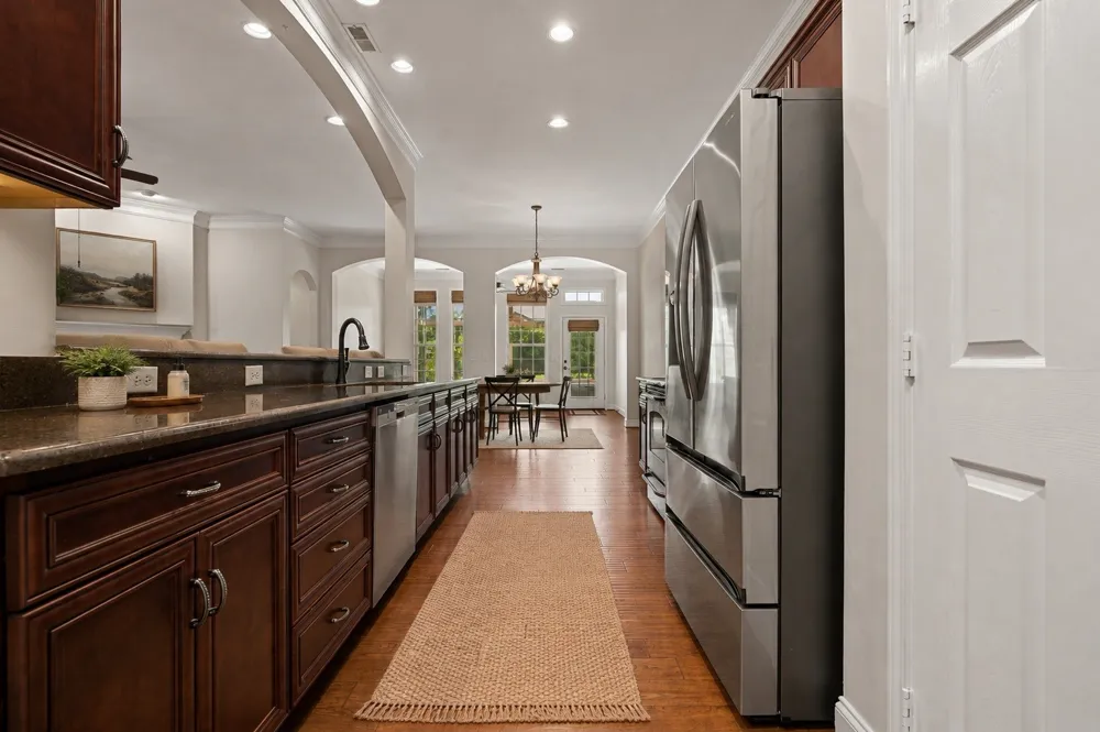 1009 Larkwood Dr Hermitage, TN 37076