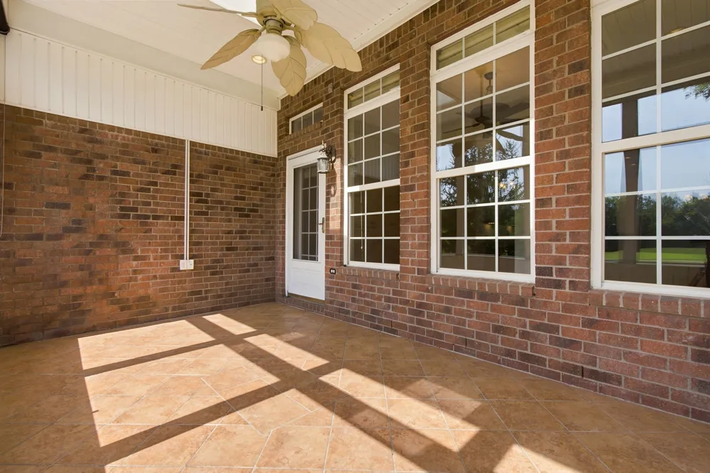 1009 Larkwood Dr Hermitage, TN 37076