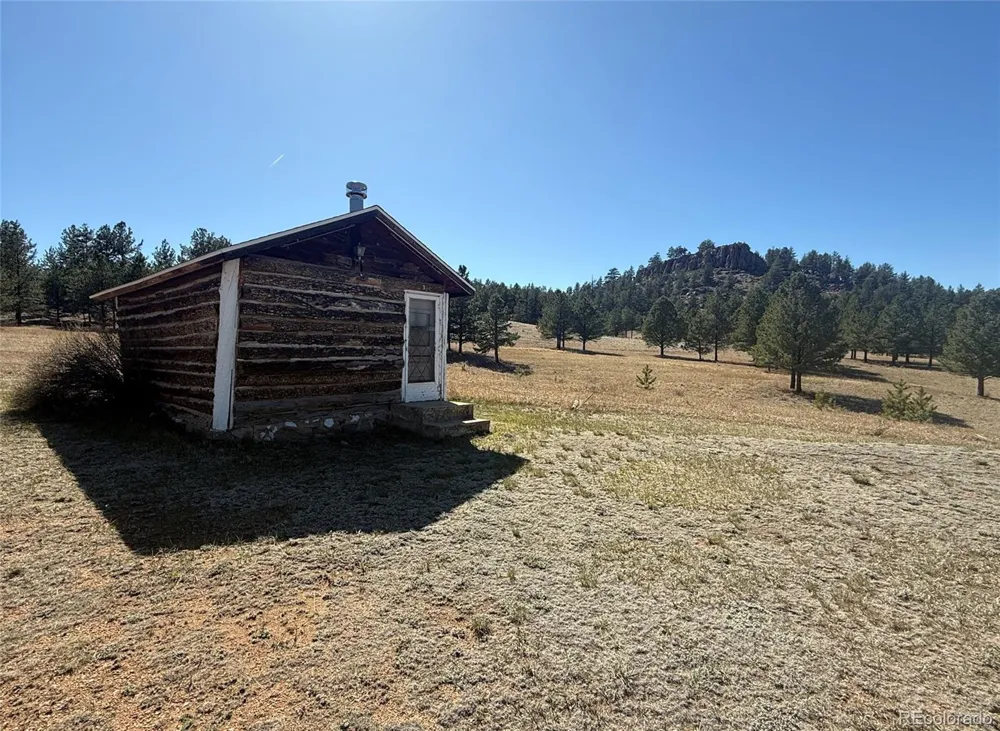 37268 US Highway 24 Lake George, CO 80827