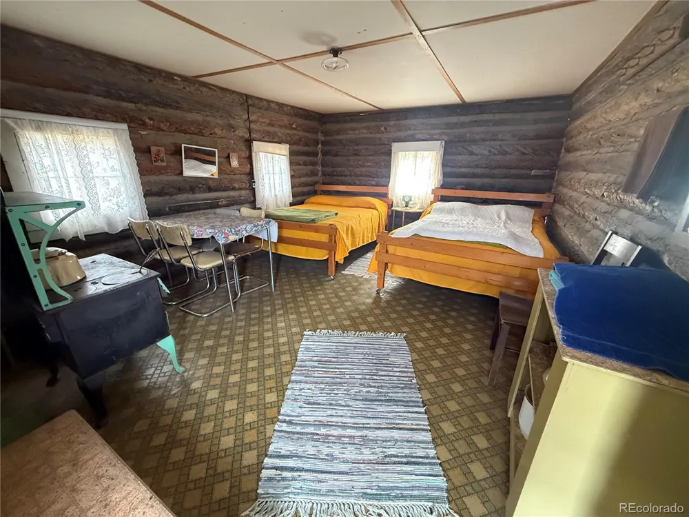37268 US Highway 24 Lake George, CO 80827
