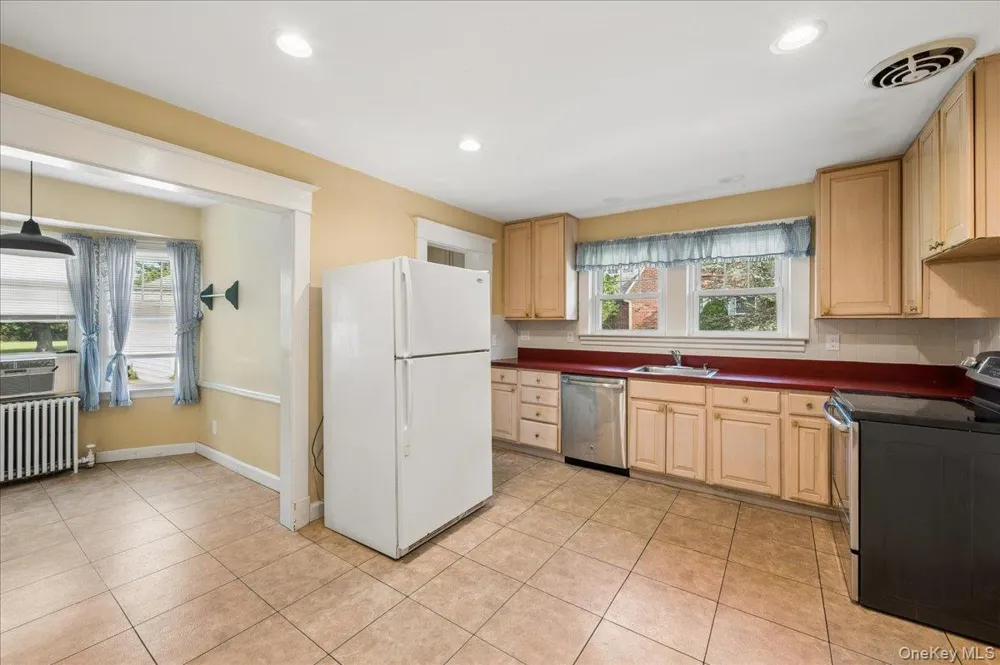 132 Washington Avenue Patchogue, NY 11772