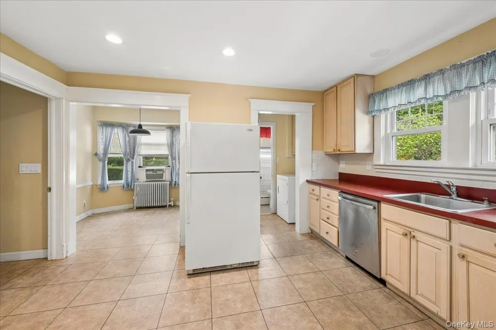 132 Washington Avenue Patchogue, NY 11772