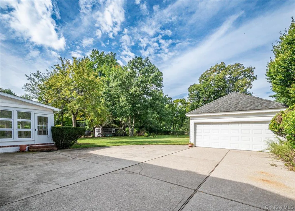 132 Washington Avenue Patchogue, NY 11772