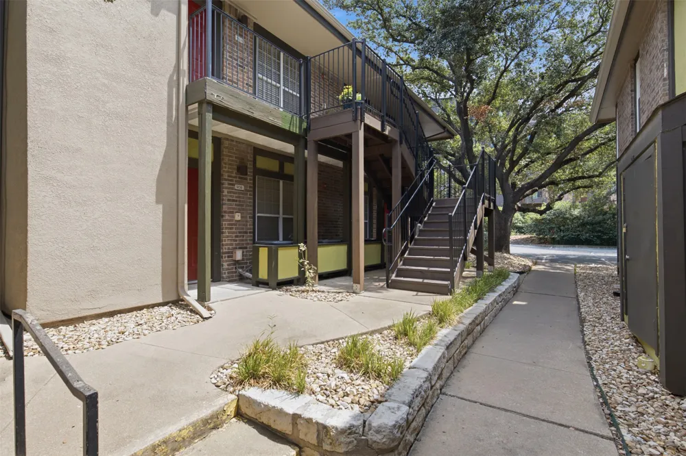 7685 Northcross Drive #908 Austin, TX 78757