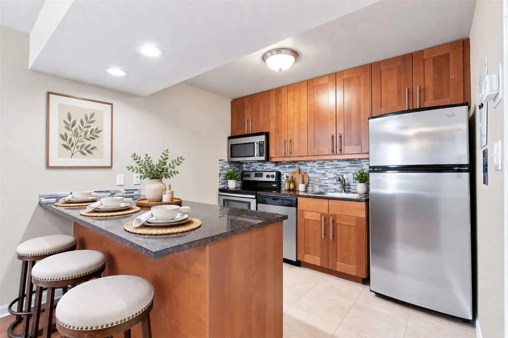 7685 Northcross Drive #908 Austin, TX 78757
