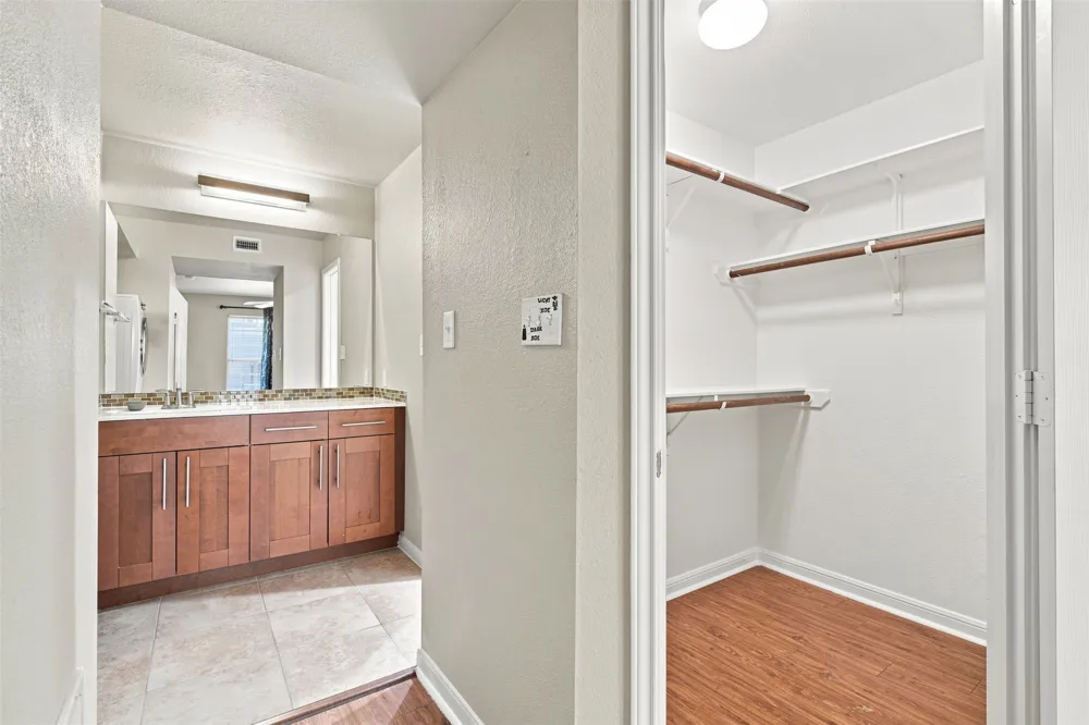 7685 Northcross Drive #908 Austin, TX 78757