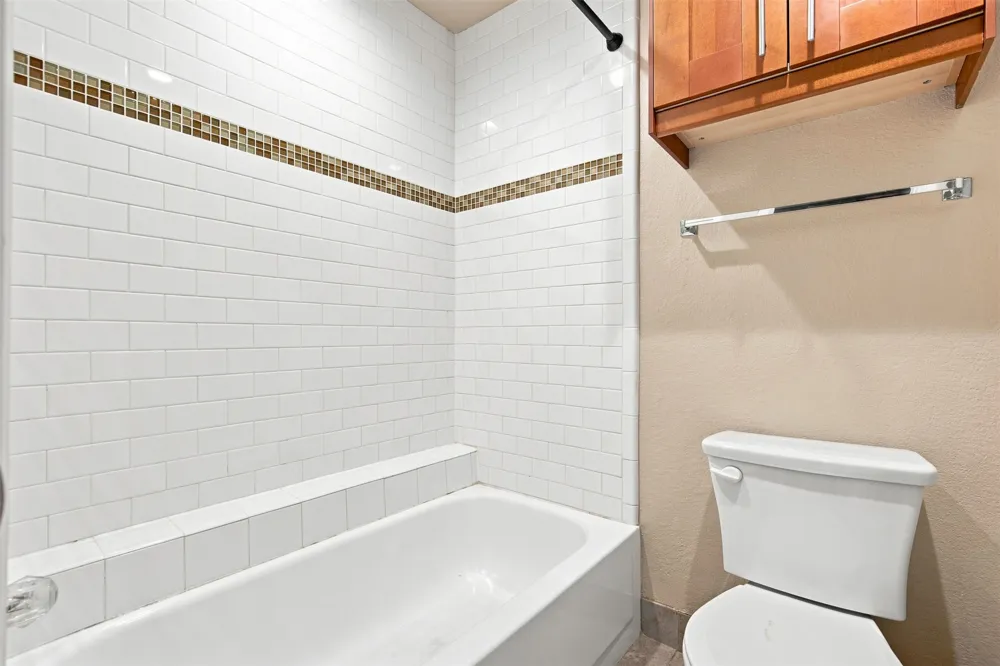 7685 Northcross Drive #908 Austin, TX 78757