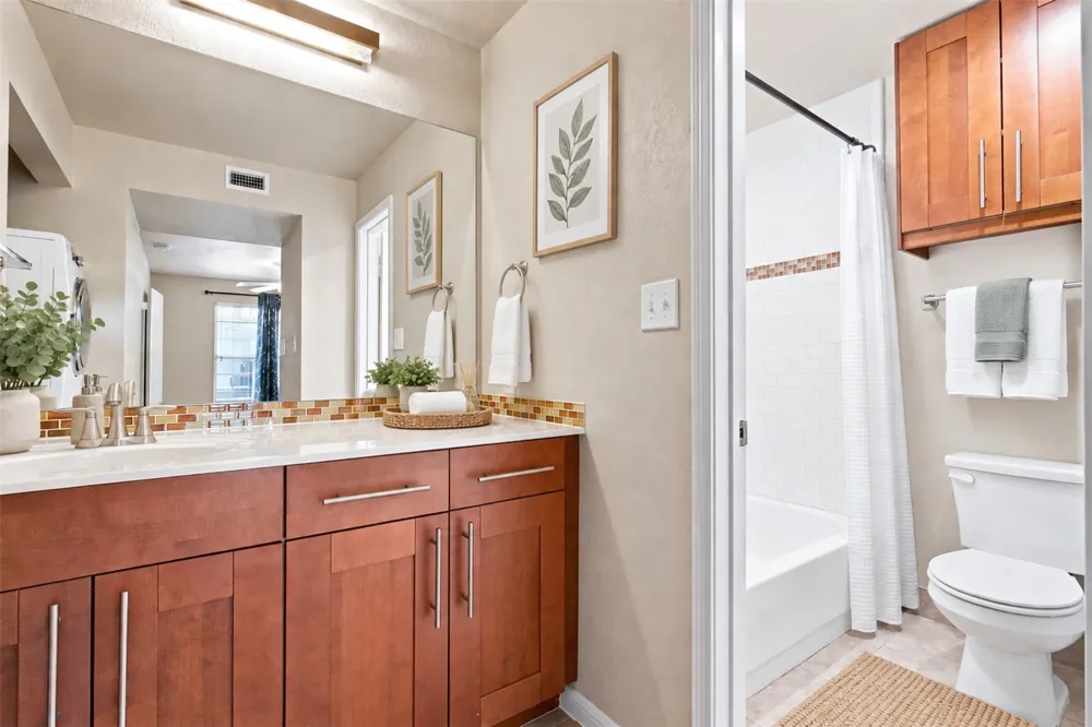 7685 Northcross Drive #908 Austin, TX 78757