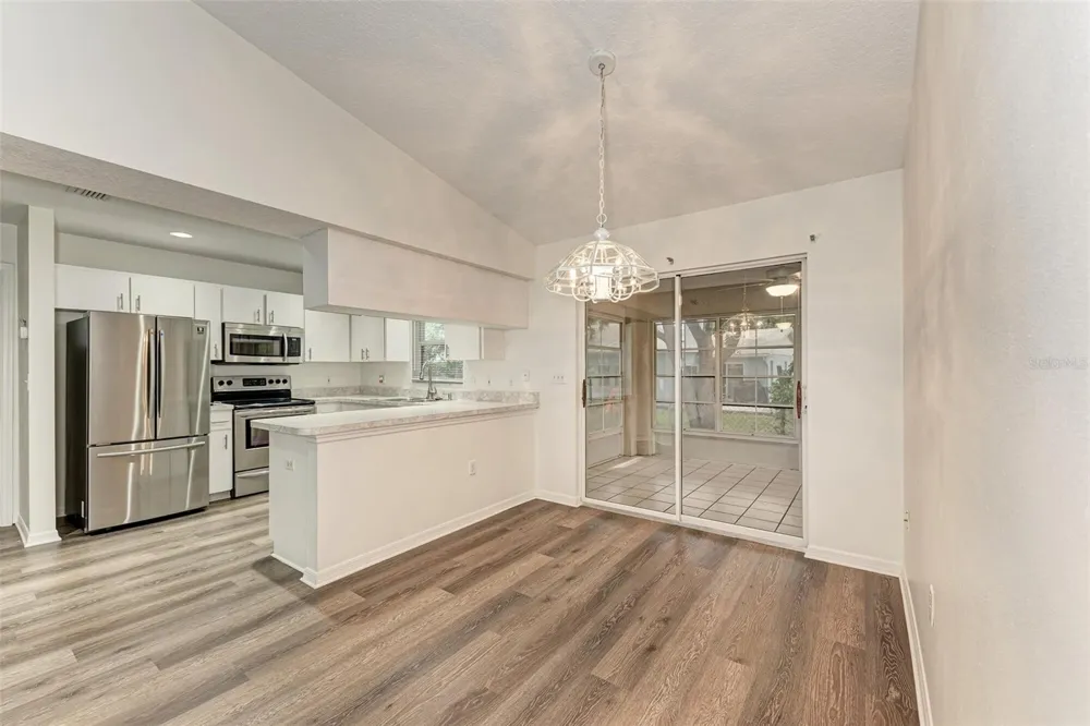 2046 OLD TREVOR WAY Sarasota, FL 34232