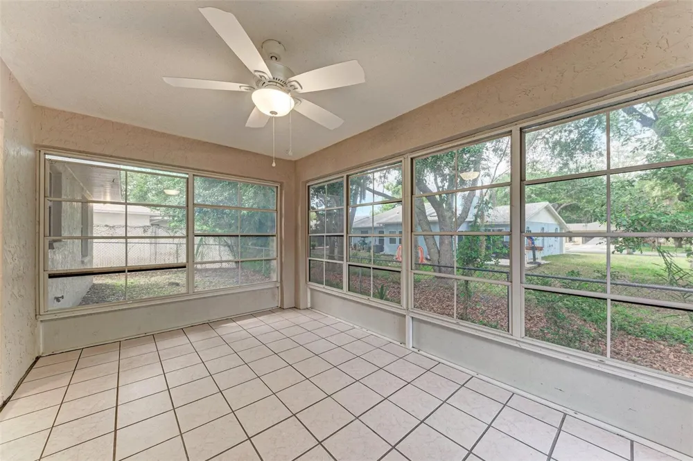 2046 OLD TREVOR WAY Sarasota, FL 34232