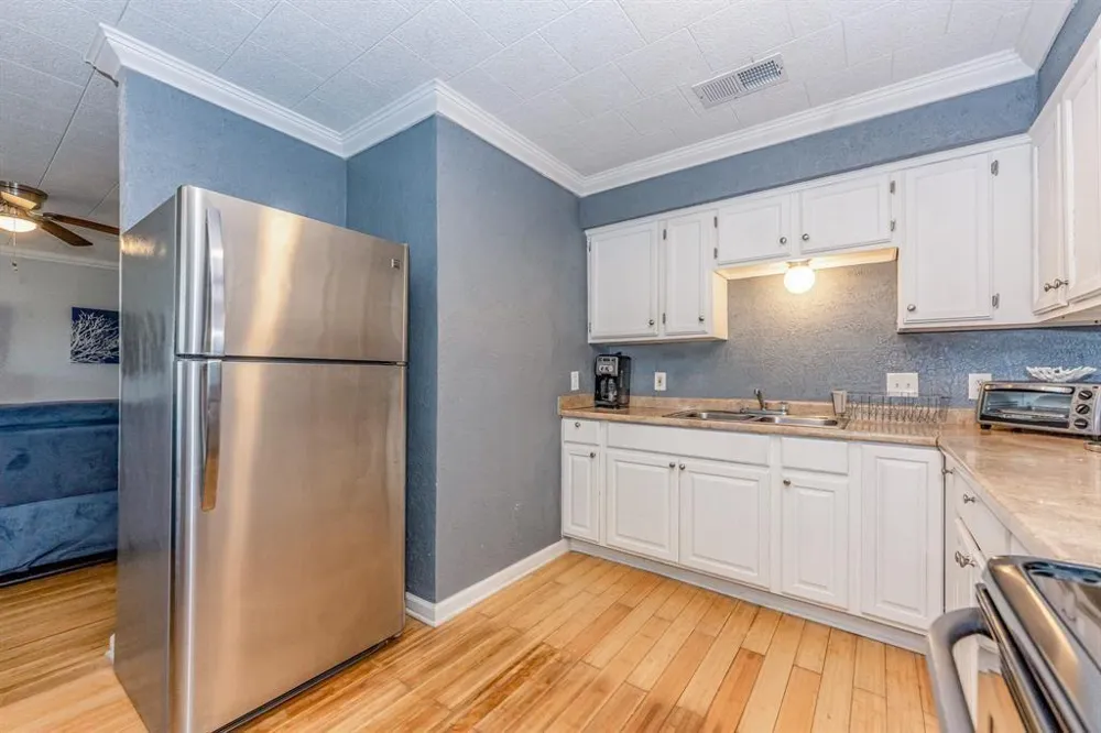 3619 Barracuda Crystal Beach, TX 77650