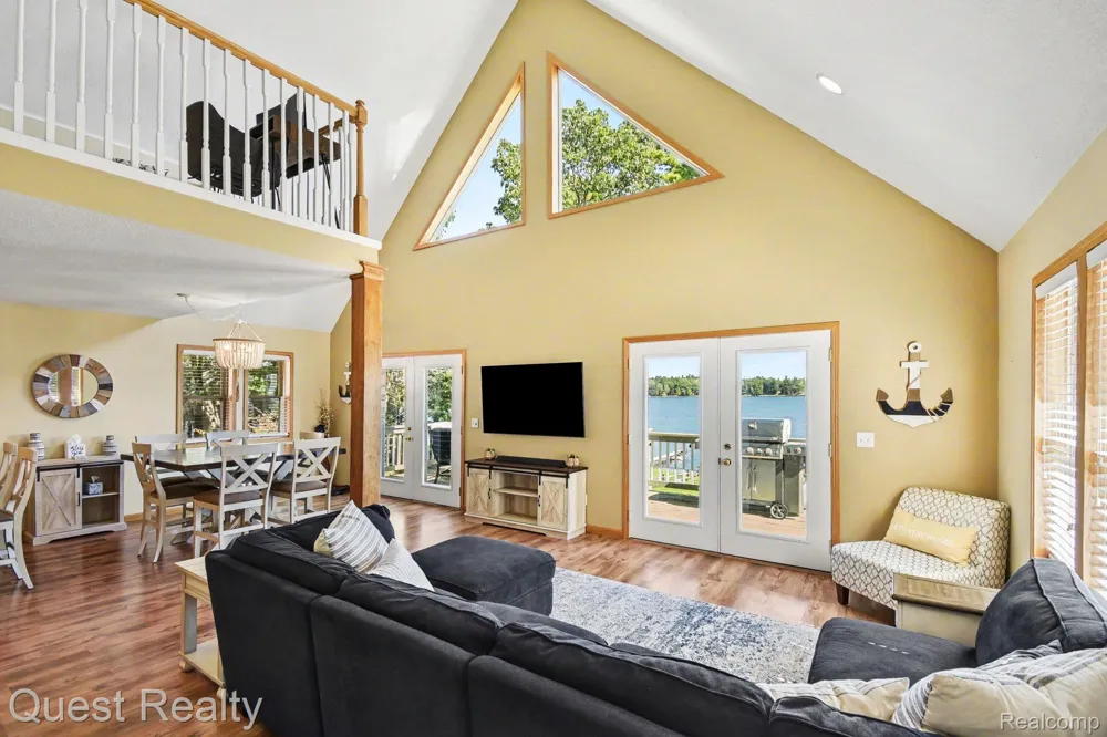 6024 Westshore Drive Oscoda Charter Township, MI 48750