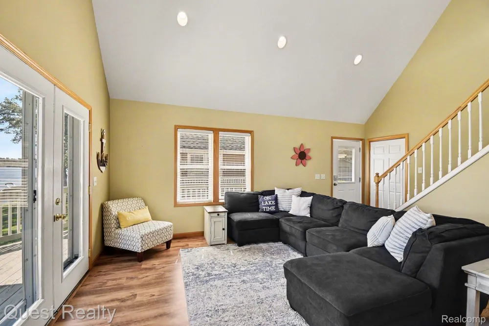 6024 Westshore Drive Oscoda Charter Township, MI 48750