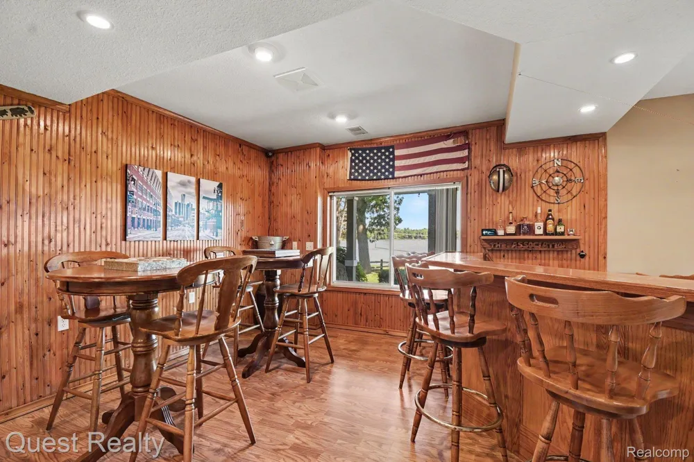 6024 Westshore Drive Oscoda Charter Township, MI 48750