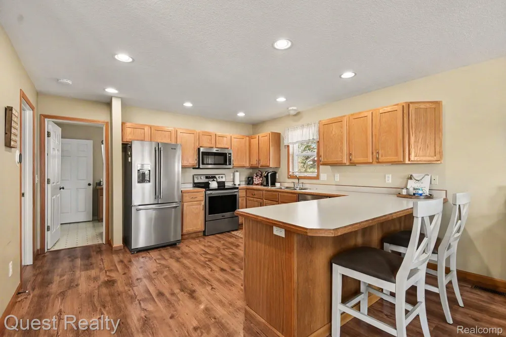 6024 Westshore Drive Oscoda Charter Township, MI 48750