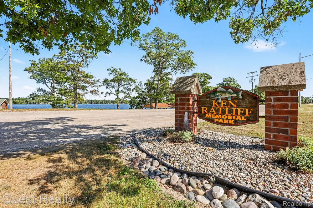 6024 Westshore Drive Oscoda Charter Township, MI 48750