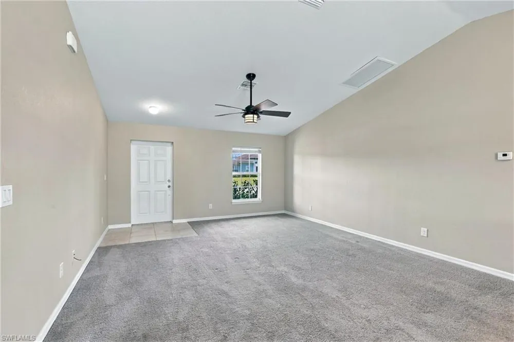 1615 NE 34th Lane Cape Coral, FL 33909