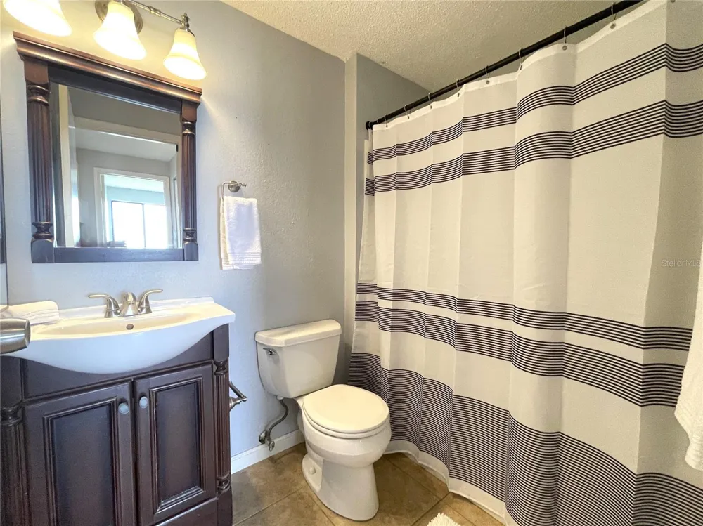 907 RED BAY TERRACE NW Port Charlotte, FL 33948
