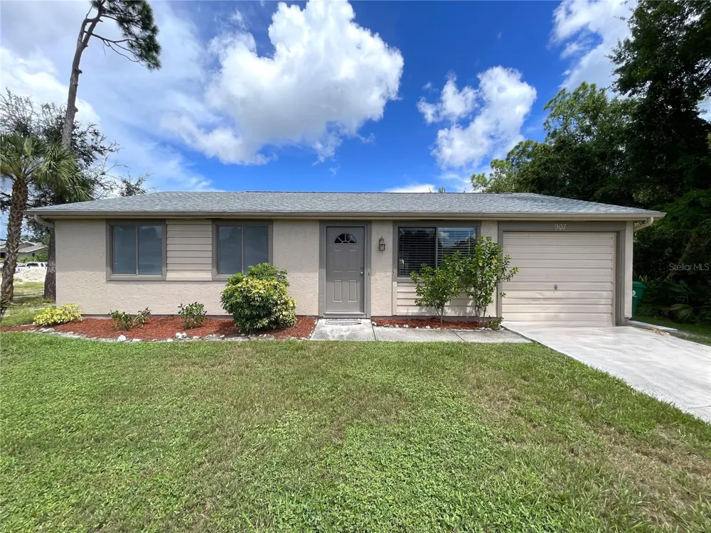 907 RED BAY TERRACE NW Port Charlotte, FL 33948
