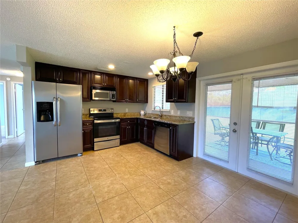 907 RED BAY TERRACE NW Port Charlotte, FL 33948