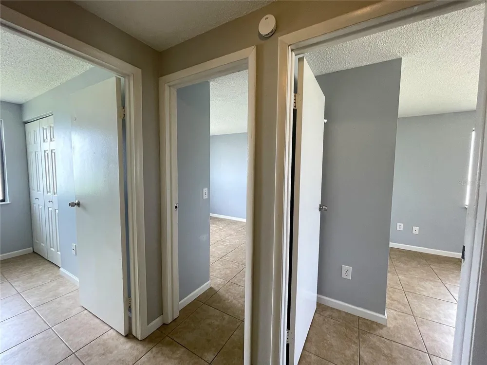 907 RED BAY TERRACE NW Port Charlotte, FL 33948
