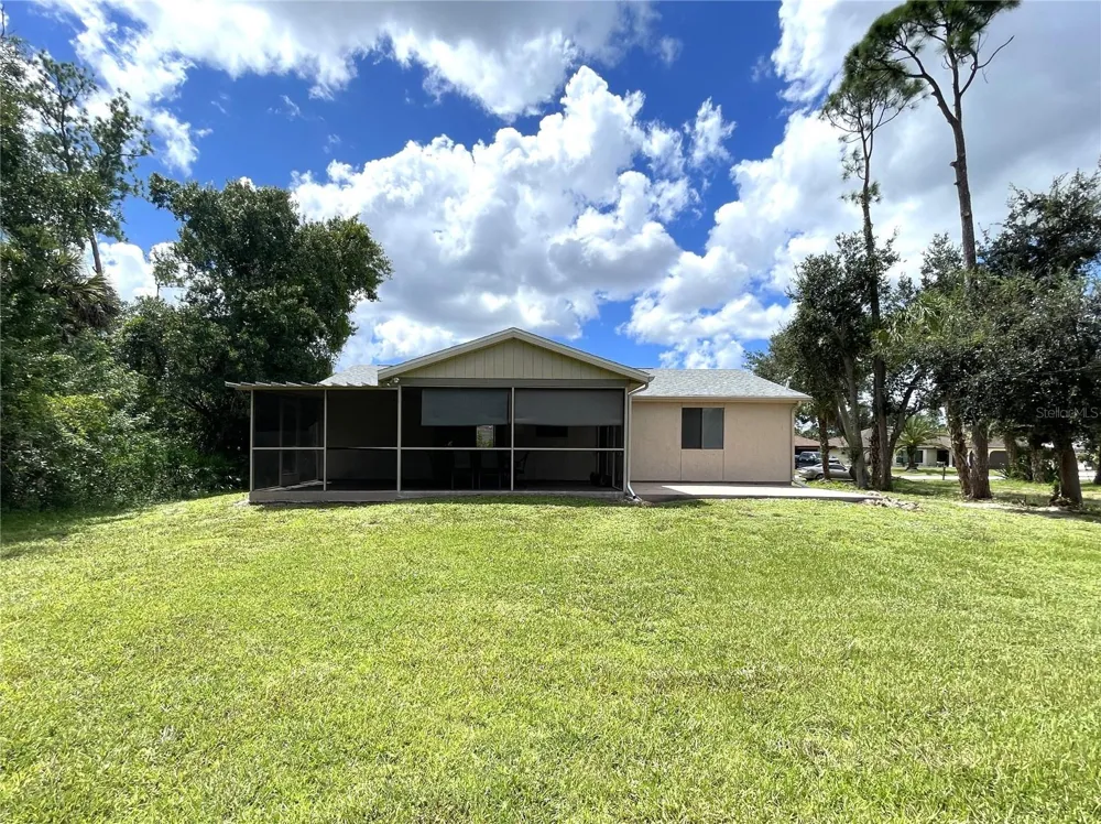 907 RED BAY TERRACE NW Port Charlotte, FL 33948