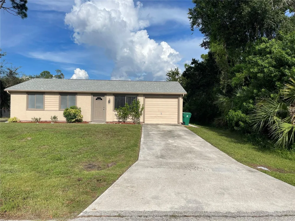 907 RED BAY TERRACE NW Port Charlotte, FL 33948
