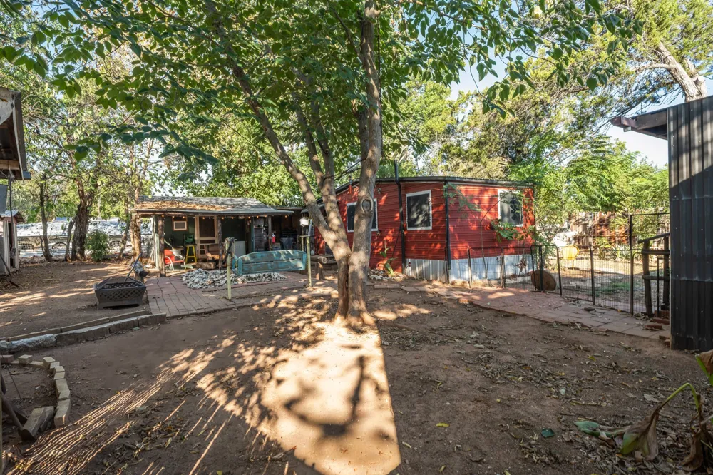 116 County Road 1424 Morgan, TX 76671