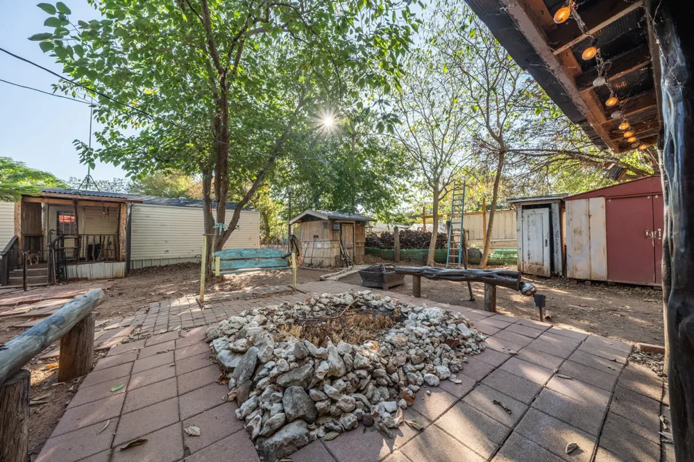116 County Road 1424 Morgan, TX 76671