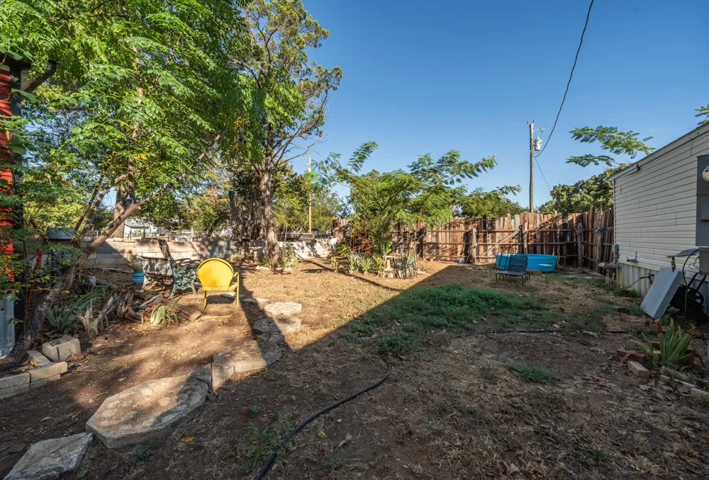 116 County Road 1424 Morgan, TX 76671