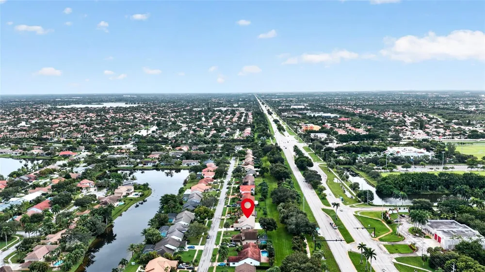 19960 NW 2nd St Pembroke Pines, FL 33029
