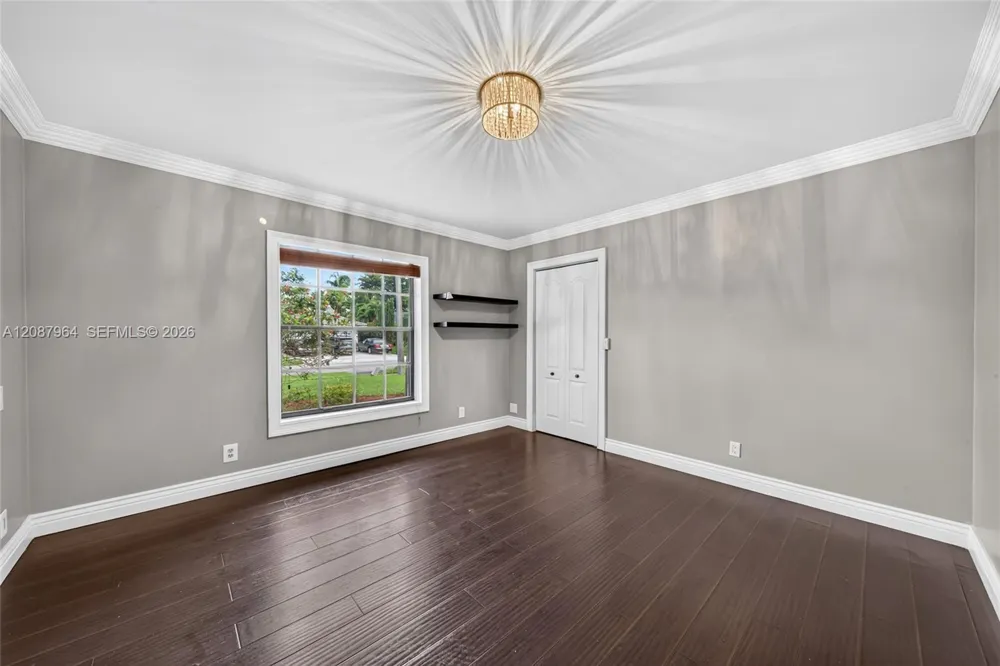 19960 NW 2nd St Pembroke Pines, FL 33029
