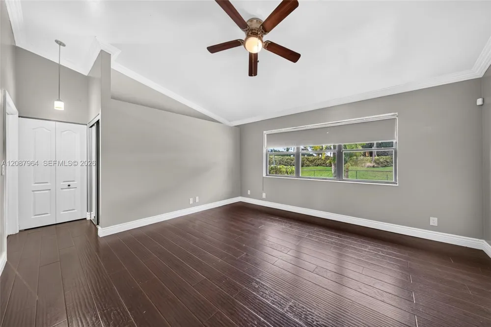 19960 NW 2nd St Pembroke Pines, FL 33029