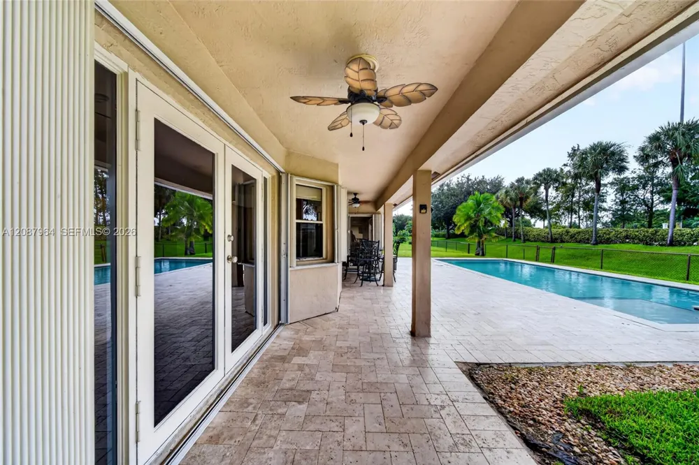 19960 NW 2nd St Pembroke Pines, FL 33029