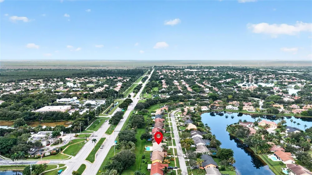 19960 NW 2nd St Pembroke Pines, FL 33029