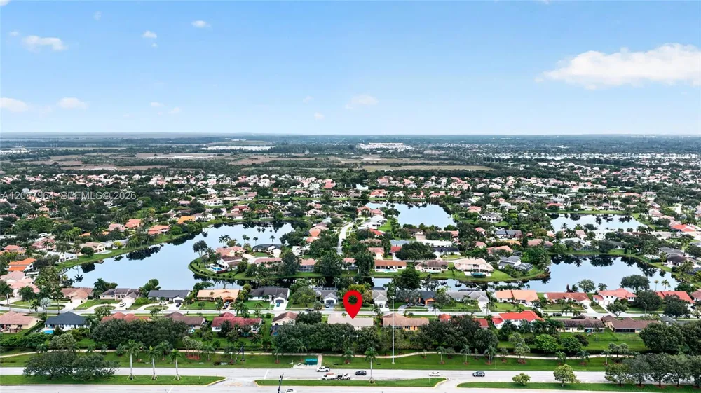 19960 NW 2nd St Pembroke Pines, FL 33029