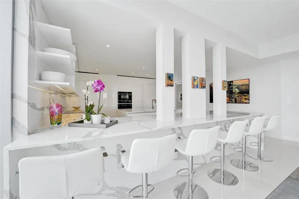 920 Intracoastal Drive #503 Fort Lauderdale, FL 33304