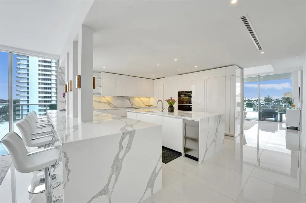 920 Intracoastal Drive #503 Fort Lauderdale, FL 33304