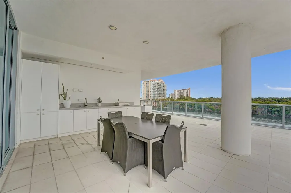 920 Intracoastal Drive #503 Fort Lauderdale, FL 33304