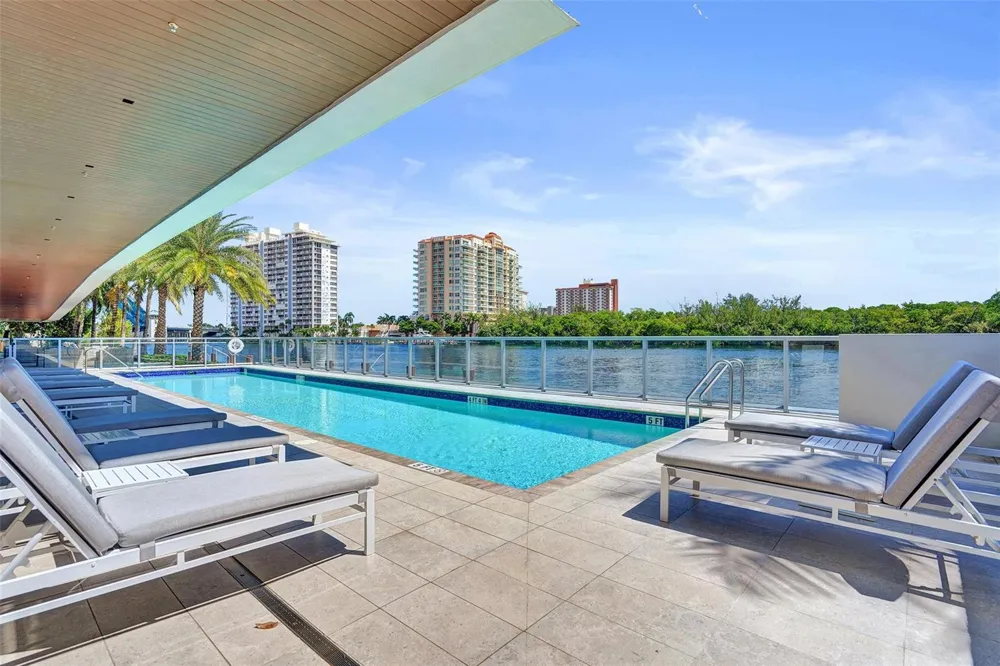 920 Intracoastal Drive #503 Fort Lauderdale, FL 33304