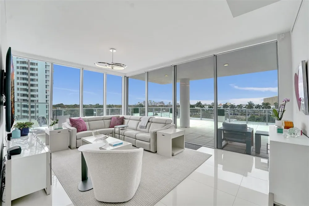 920 Intracoastal Drive #503 Fort Lauderdale, FL 33304